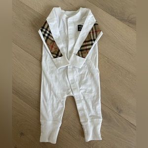 Burberry 3-6 months bodysuit onesie like new